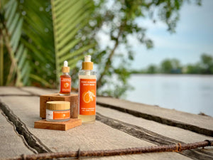 Coffret Glow Visage Bloomy Cosmetics – routine kumquat 3 soins sur fond naturel